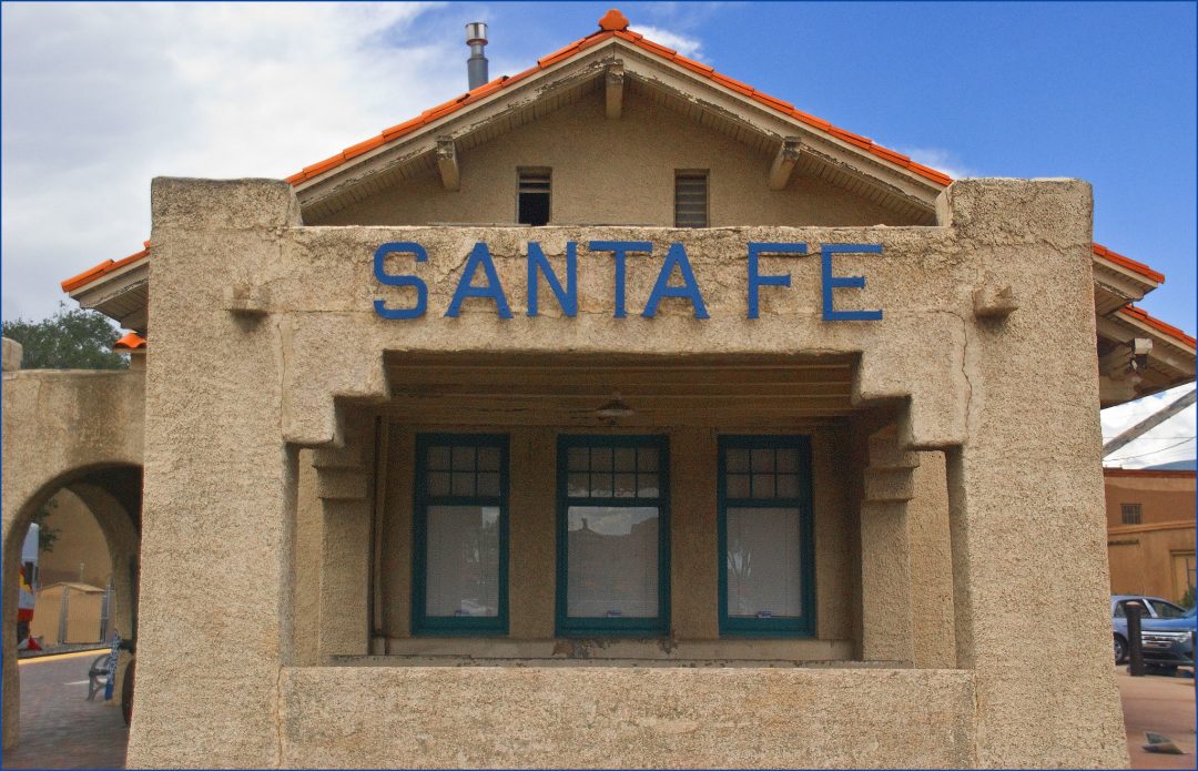Santa Fe station Radio Cafe